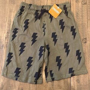 NWT Boys size M green and blue Gymboree shorts